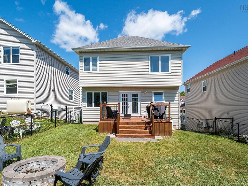 












66 Cutter Drive

,
Halifax,




NS
B3M 4W5

