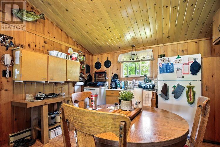 












399 Leisure Bay RD

,
Blind River,




Ontario
P0R1B0

