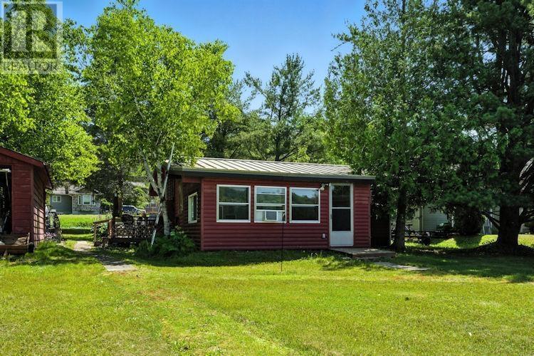 












399 Leisure Bay RD

,
Blind River,




Ontario
P0R1B0


