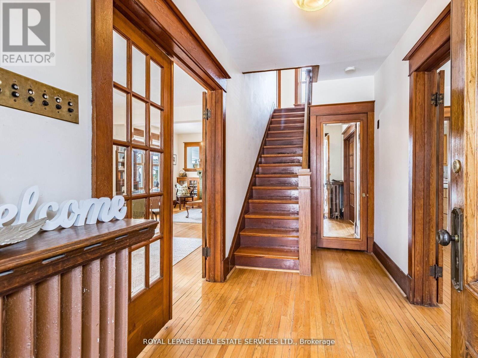 












32 WELLINGTON STREET E

,
Brampton,




Ontario
L6W1Y4

