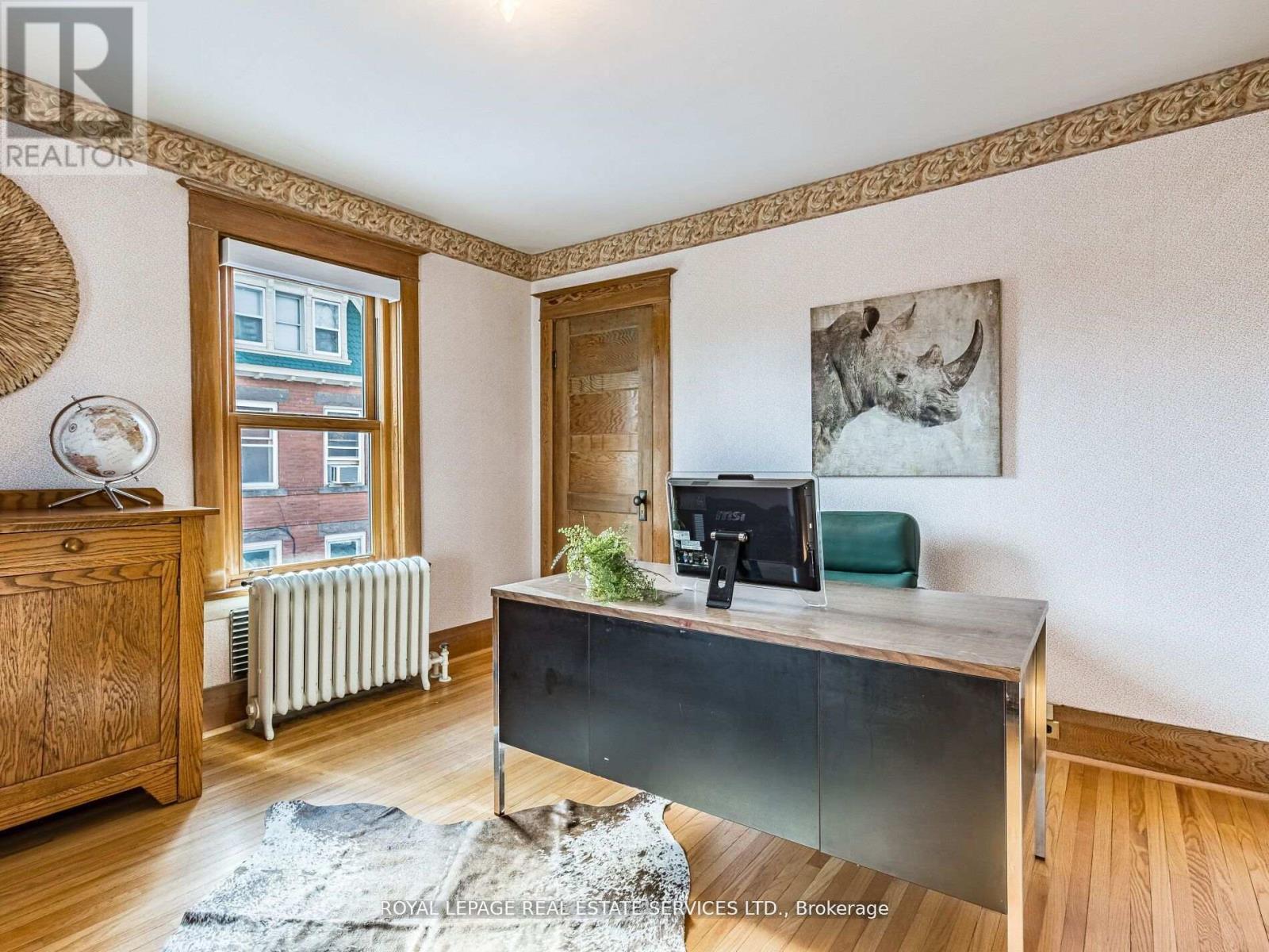 












32 WELLINGTON STREET E

,
Brampton,




Ontario
L6W1Y4

