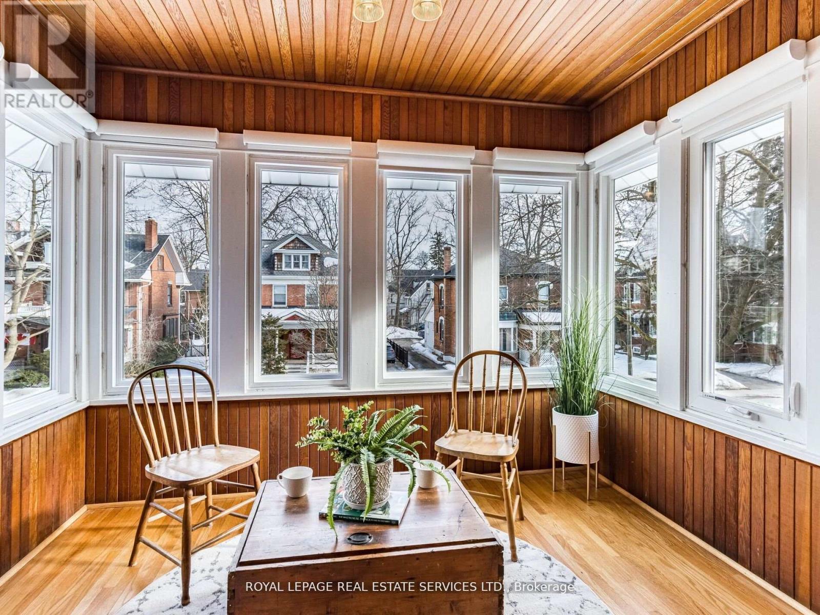 












32 WELLINGTON STREET E

,
Brampton,




Ontario
L6W1Y4

