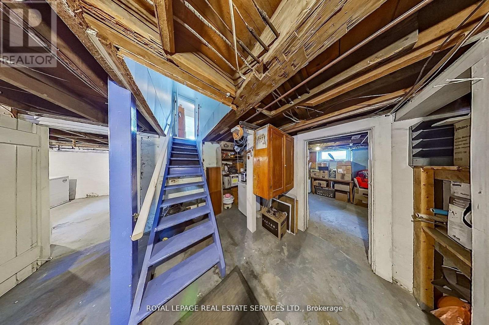 












32 WELLINGTON STREET E

,
Brampton,




Ontario
L6W1Y4

