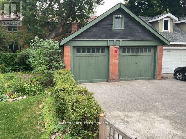 












32 WELLINGTON STREET E

,
Brampton,




Ontario
L6W1Y4

