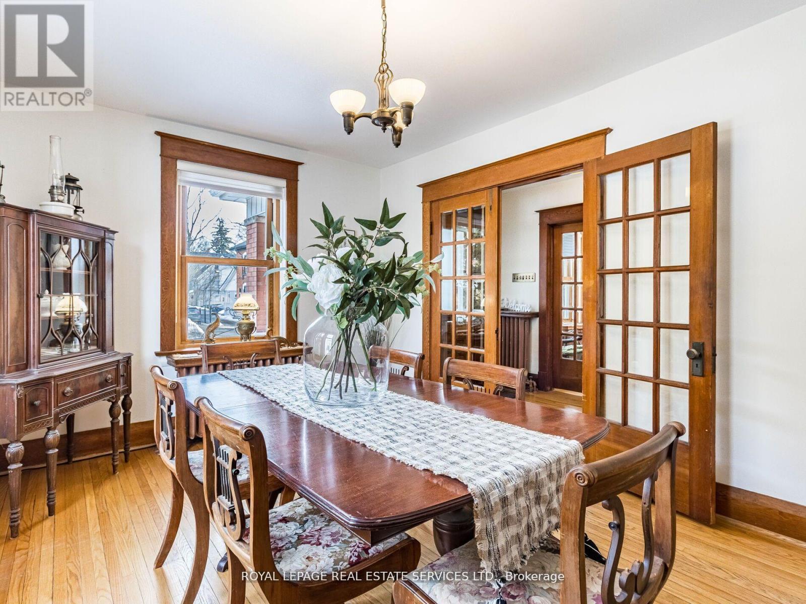 












32 WELLINGTON STREET E

,
Brampton,




Ontario
L6W1Y4

