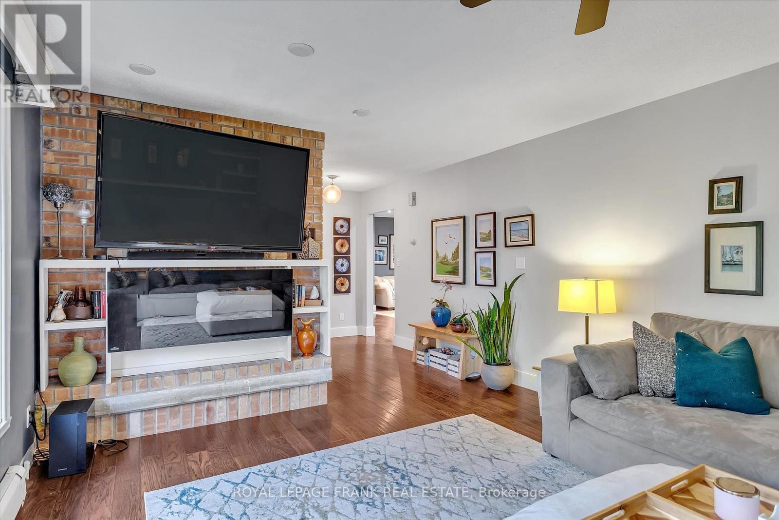 












234 STEWART LINE

,
Cavan Monaghan (Cavan Twp),




Ontario
L0A1C0

