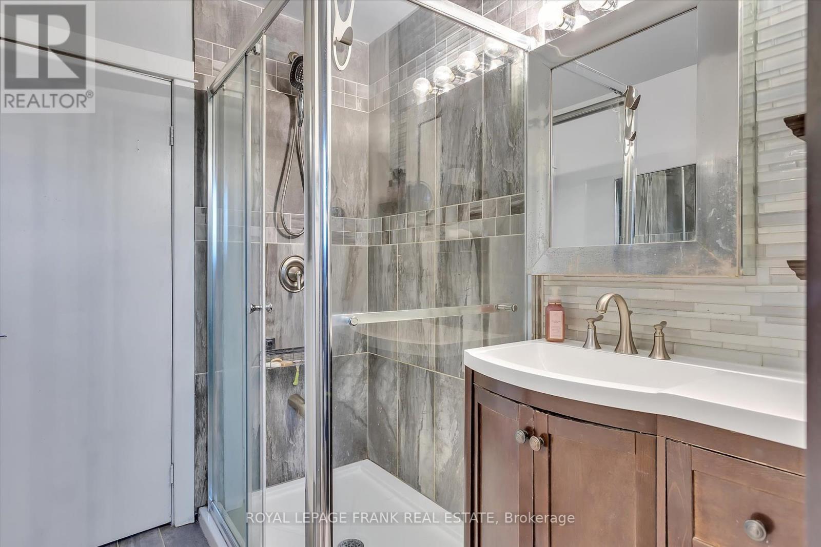












234 STEWART LINE

,
Cavan Monaghan (Cavan Twp),




Ontario
L0A1C0

