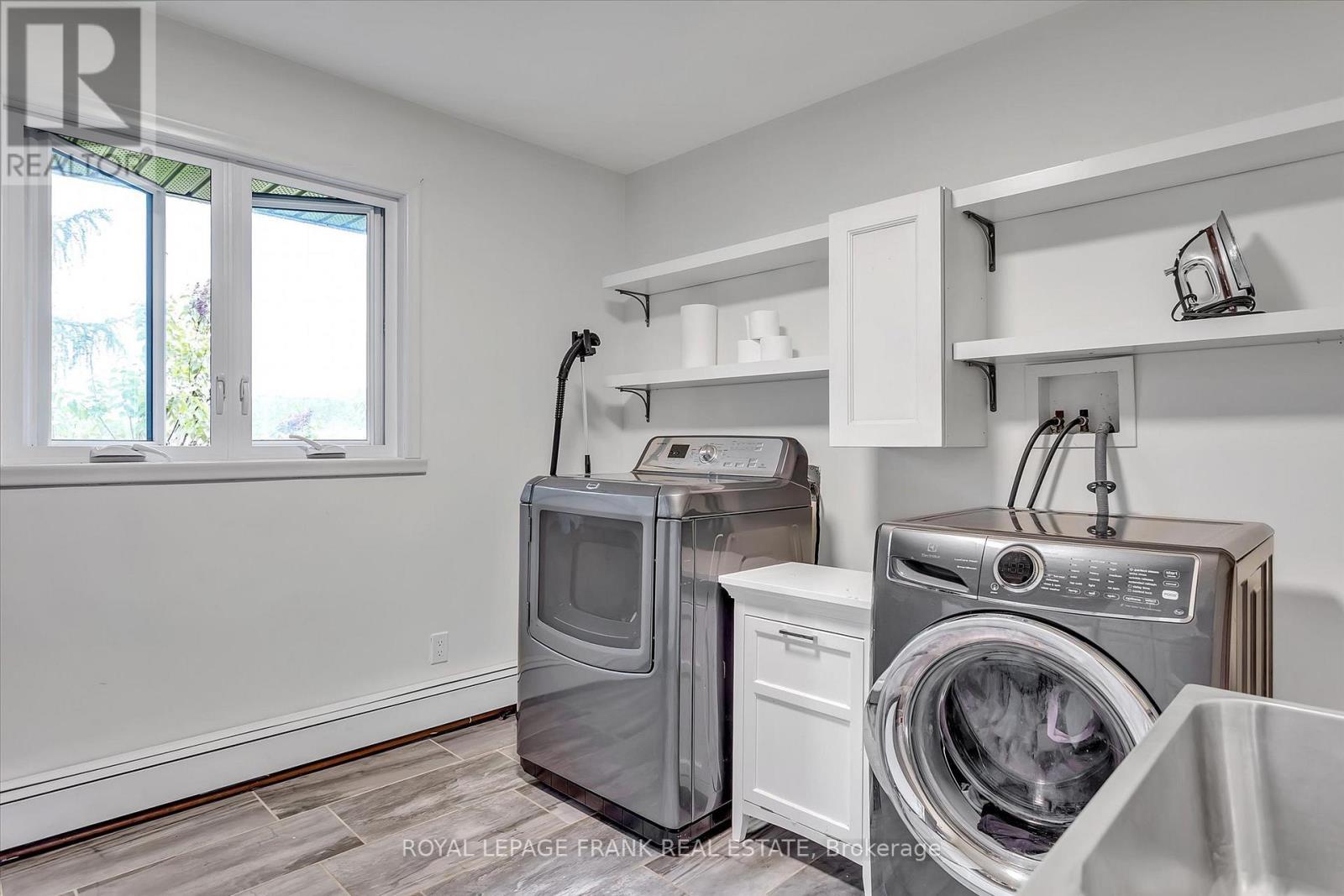 












234 STEWART LINE

,
Cavan Monaghan (Cavan Twp),




Ontario
L0A1C0

