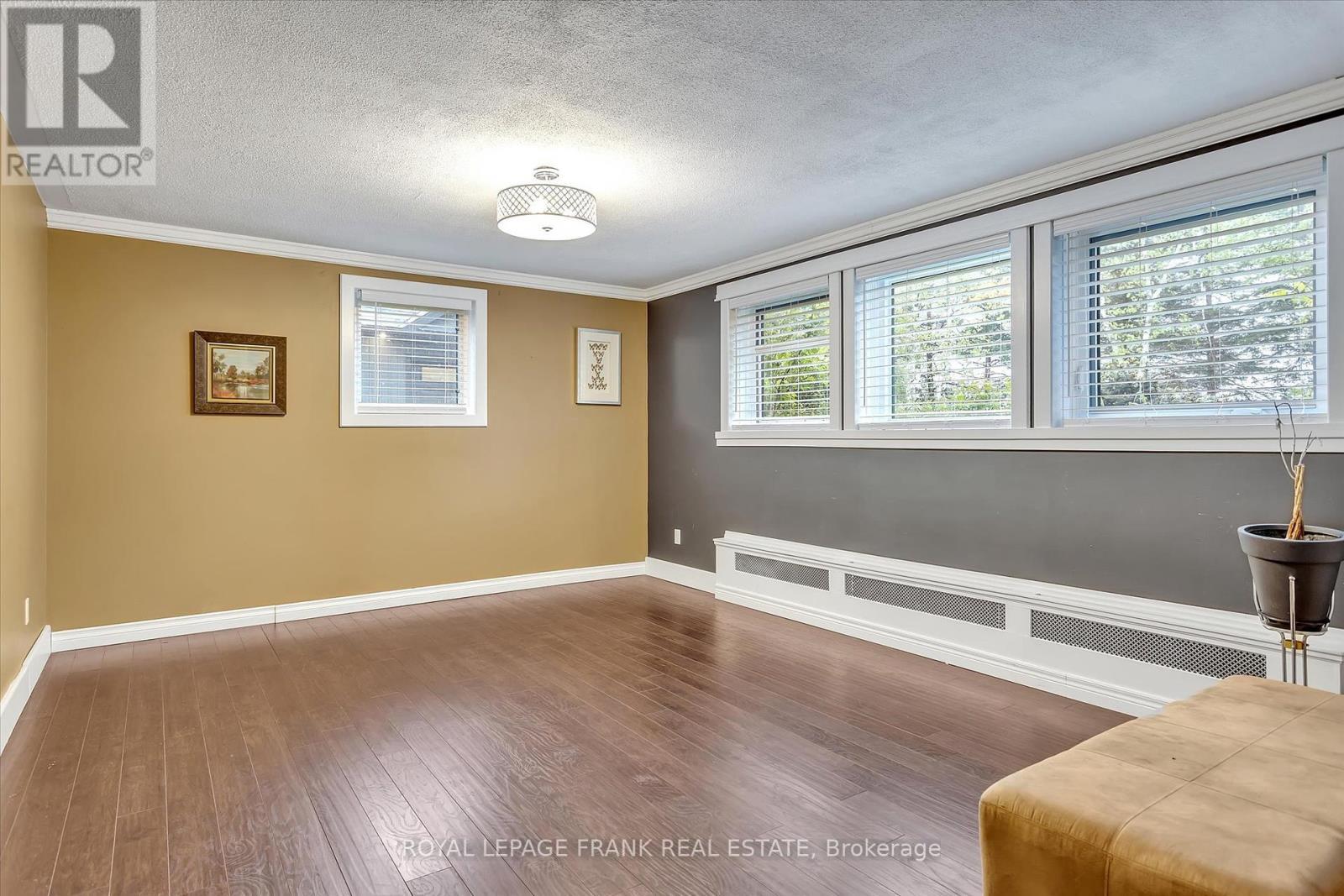












234 STEWART LINE

,
Cavan Monaghan (Cavan Twp),




Ontario
L0A1C0

