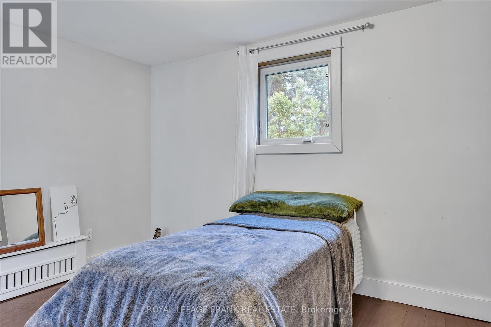 












234 STEWART LINE

,
Cavan Monaghan (Cavan Twp),




Ontario
L0A1C0

