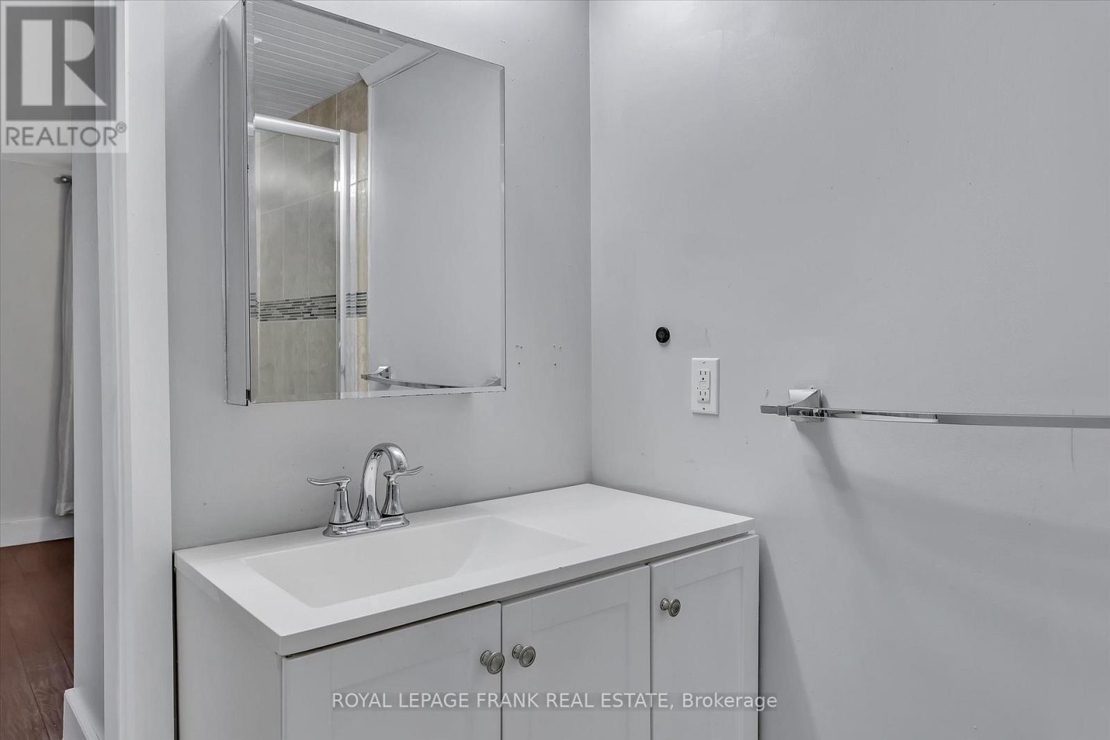 












234 STEWART LINE

,
Cavan Monaghan (Cavan Twp),




Ontario
L0A1C0

