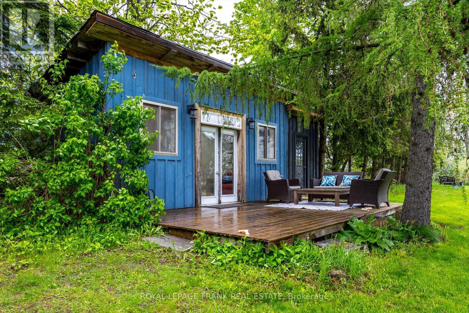 












234 STEWART LINE

,
Cavan Monaghan (Cavan Twp),




Ontario
L0A1C0

