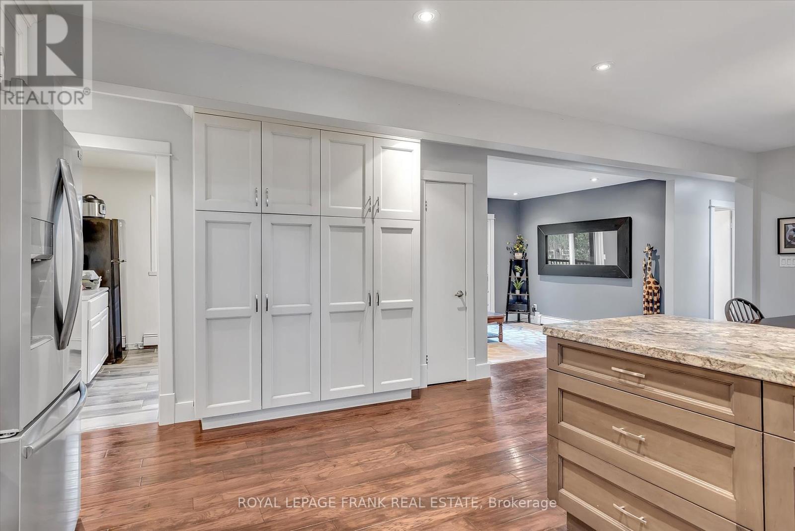 












234 STEWART LINE

,
Cavan Monaghan (Cavan Twp),




Ontario
L0A1C0

