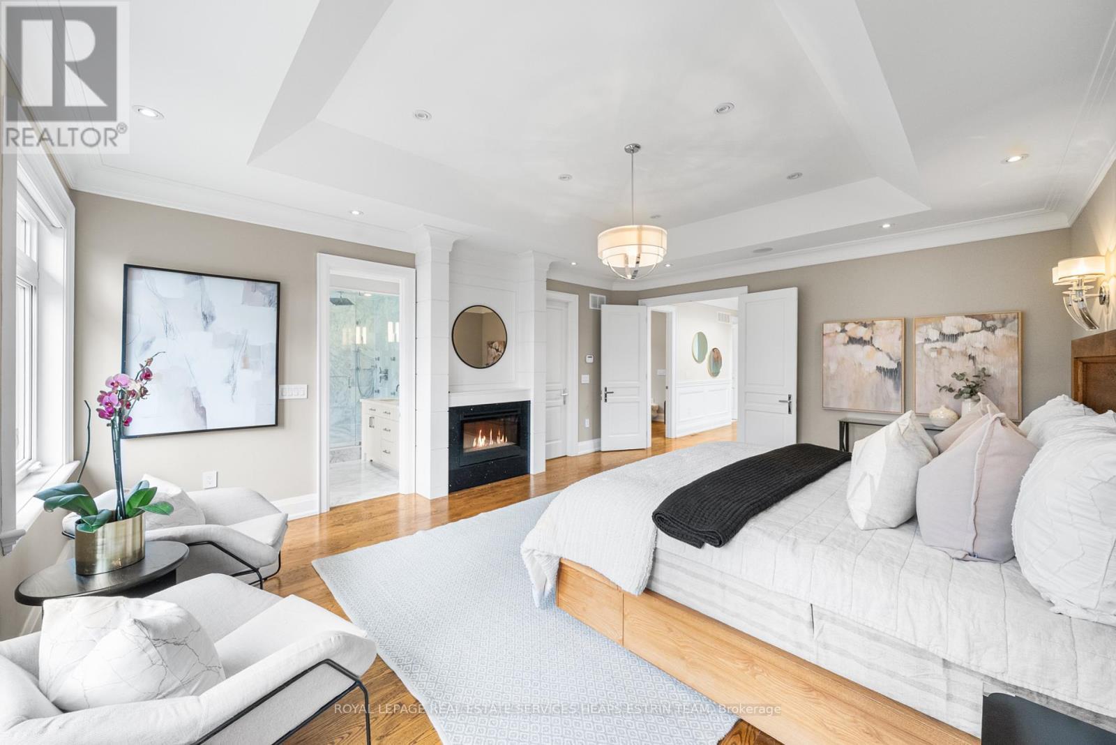 












565 BROADWAY AVENUE

,
Toronto,




Ontario
M4G2S2

