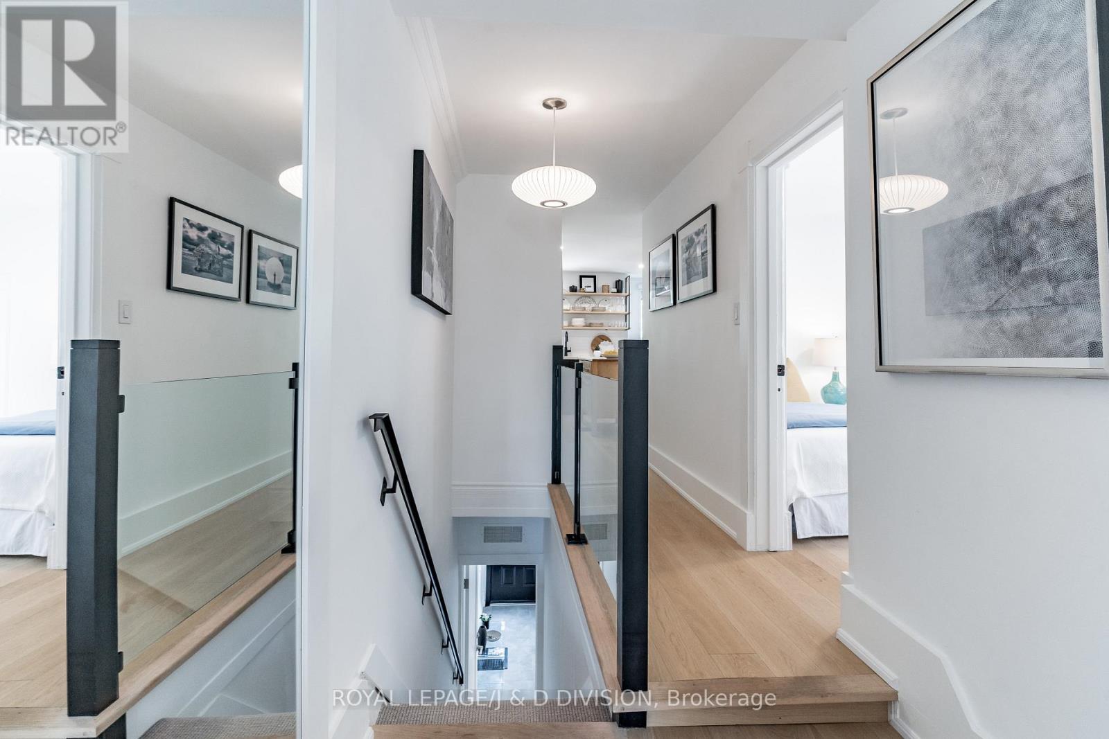 












59 AUSTIN AVENUE

,
Toronto,




Ontario
M4M1V7

