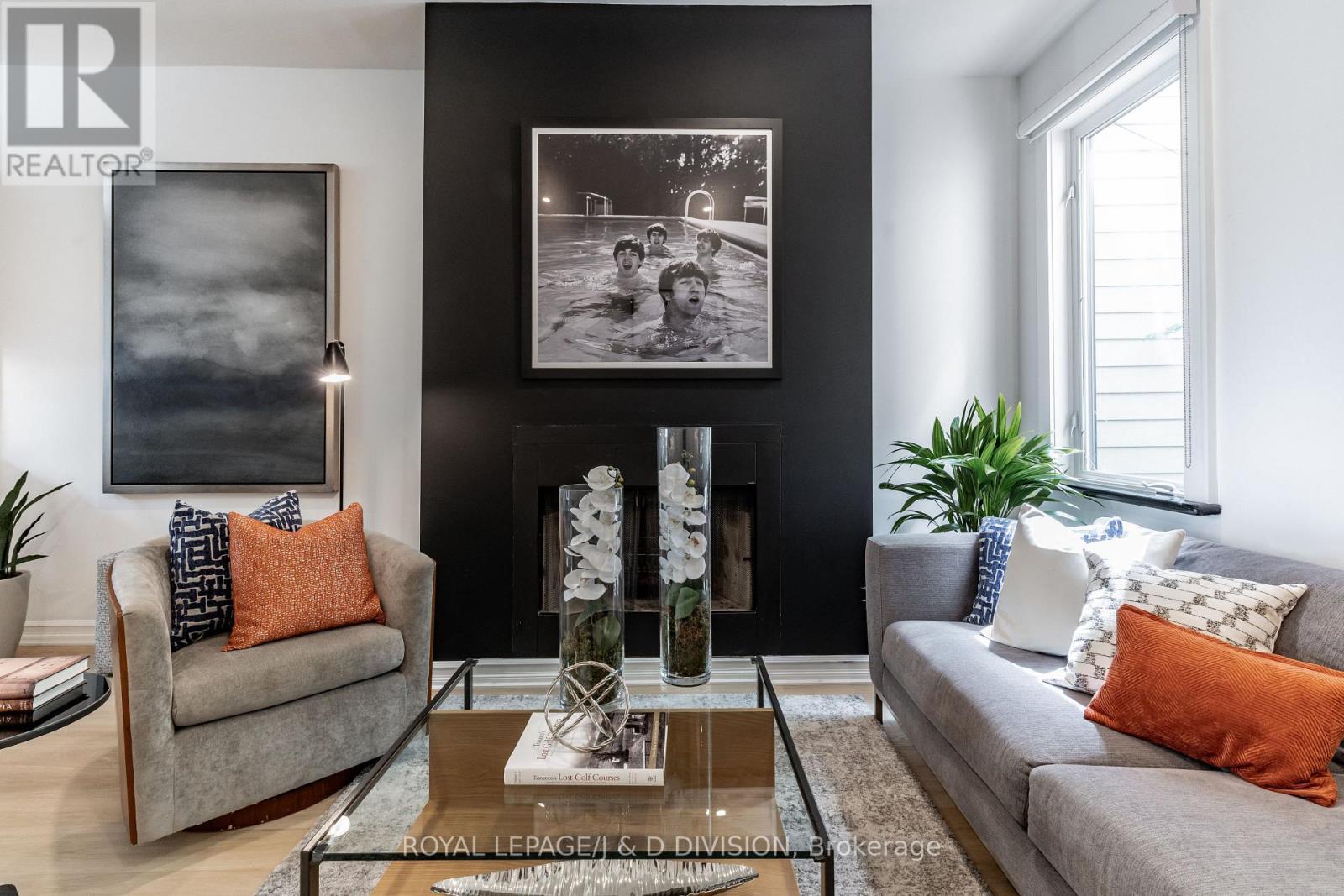 












59 AUSTIN AVENUE

,
Toronto,




Ontario
M4M1V7

