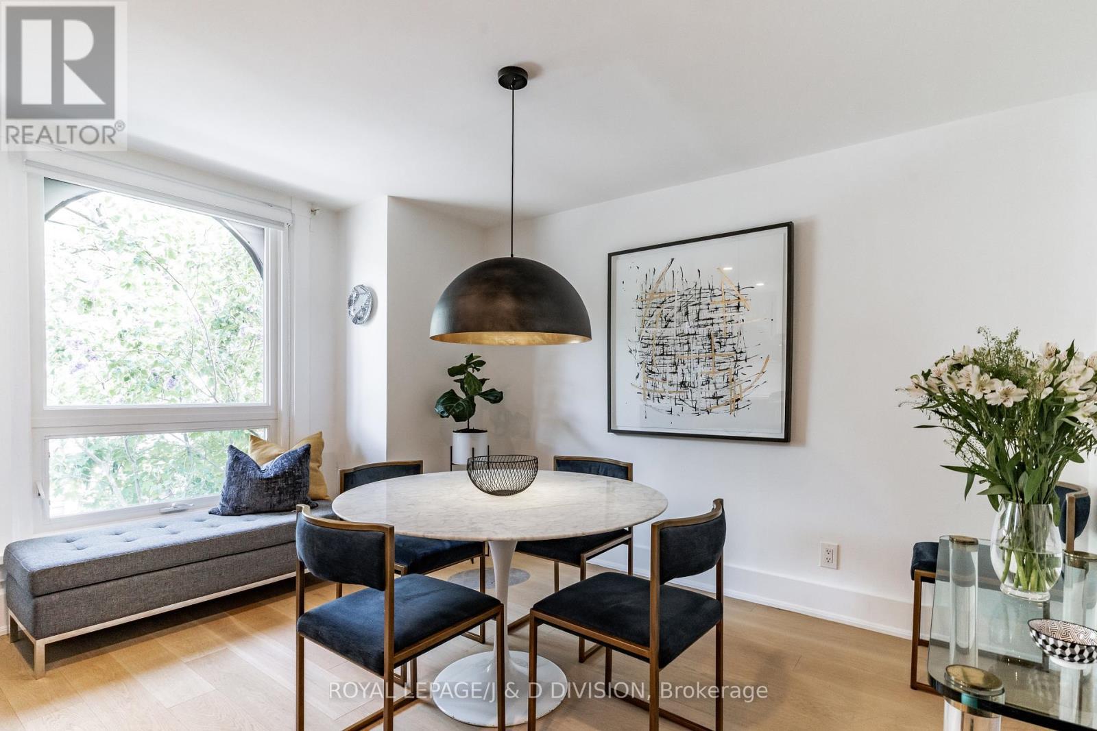












59 AUSTIN AVENUE

,
Toronto,




Ontario
M4M1V7

