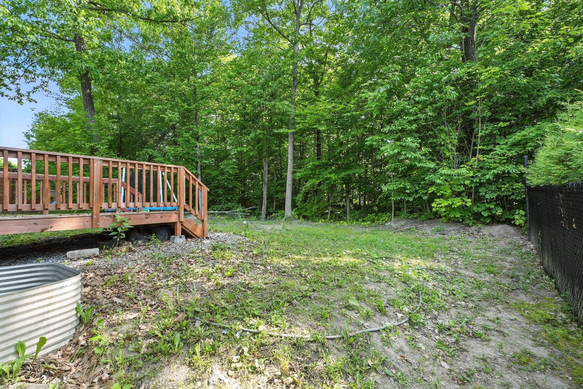 









120


Rue Aldé-Leroux

,
Gatineau (Masson-Angers),




QC
J8M0A7


