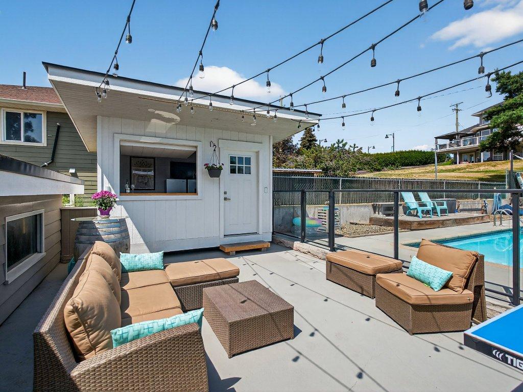









2715


Boucherie

Road,
West Kelowna,




BC
V1Z 2G3


