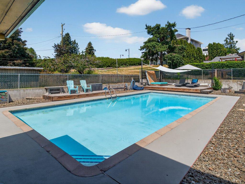 









2715


Boucherie

Road,
West Kelowna,




BC
V1Z 2G3

