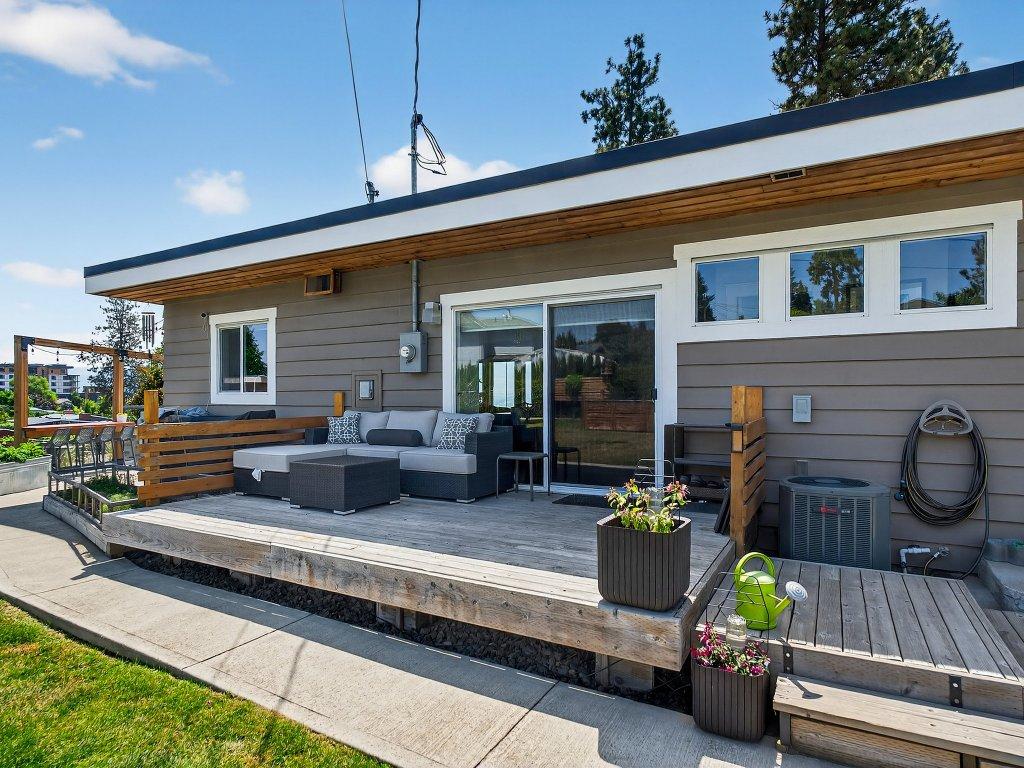 









2715


Boucherie

Road,
West Kelowna,




BC
V1Z 2G3

