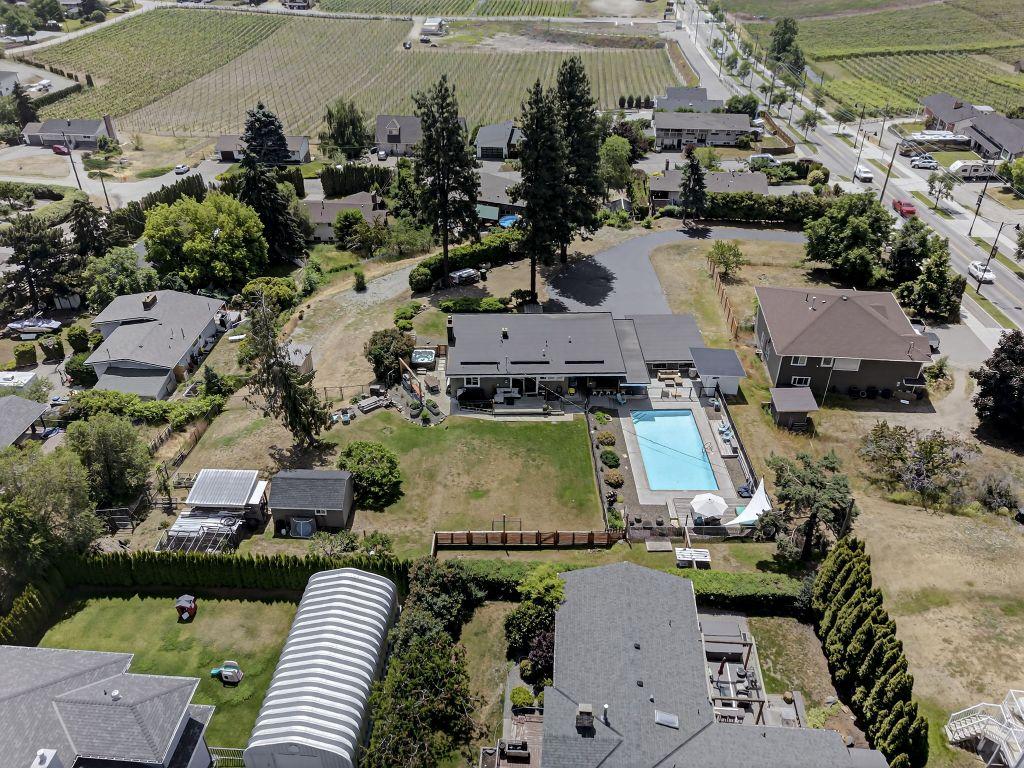 









2715


Boucherie

Road,
West Kelowna,




BC
V1Z 2G3

