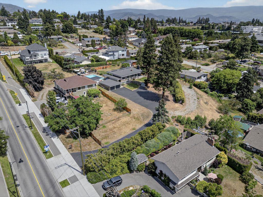 









2715


Boucherie

Road,
West Kelowna,




BC
V1Z 2G3

