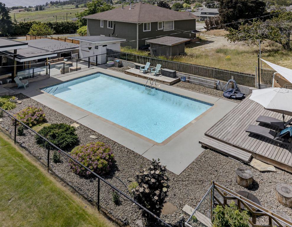 









2715


Boucherie

Road,
West Kelowna,




BC
V1Z 2G3

