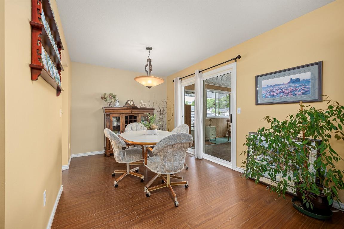 









980


THOMPSON

Road,
Kelowna,




BC
V1X 3X1

