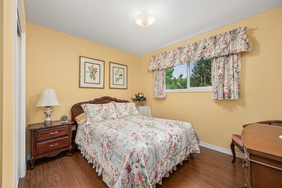 









980


THOMPSON

Road,
Kelowna,




BC
V1X 3X1

