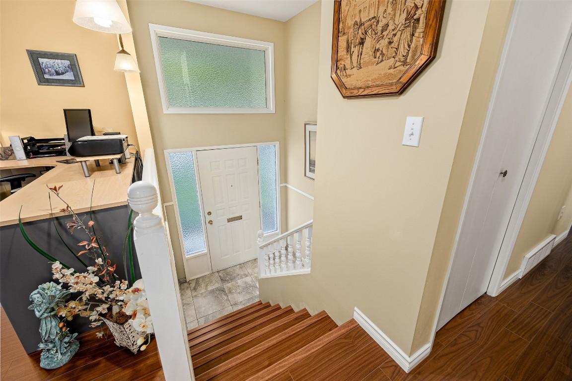 









980


THOMPSON

Road,
Kelowna,




BC
V1X 3X1


