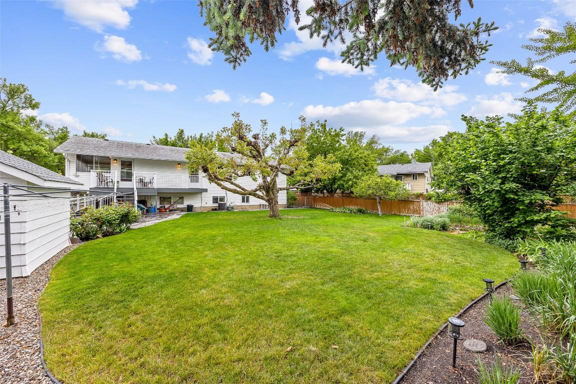 









980


THOMPSON

Road,
Kelowna,




BC
V1X 3X1

