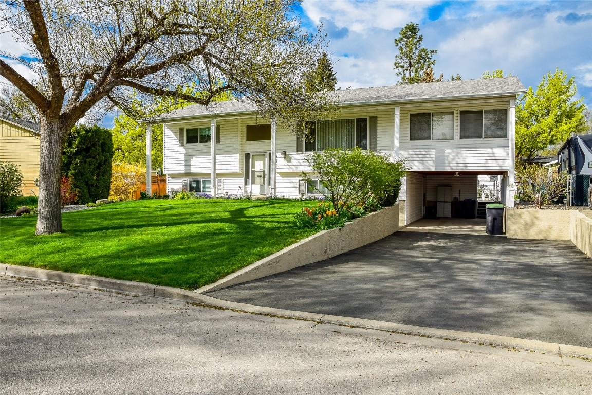 









980


THOMPSON

Road,
Kelowna,




BC
V1X 3X1

