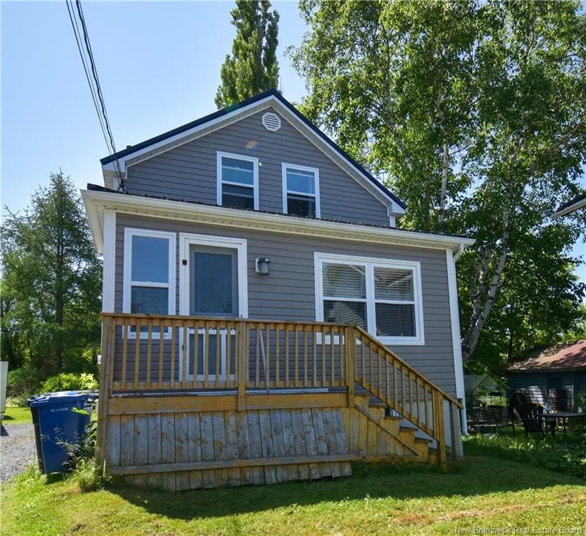









226


Dumaresq

,
Bathurst,




NB
E2A 1H8


