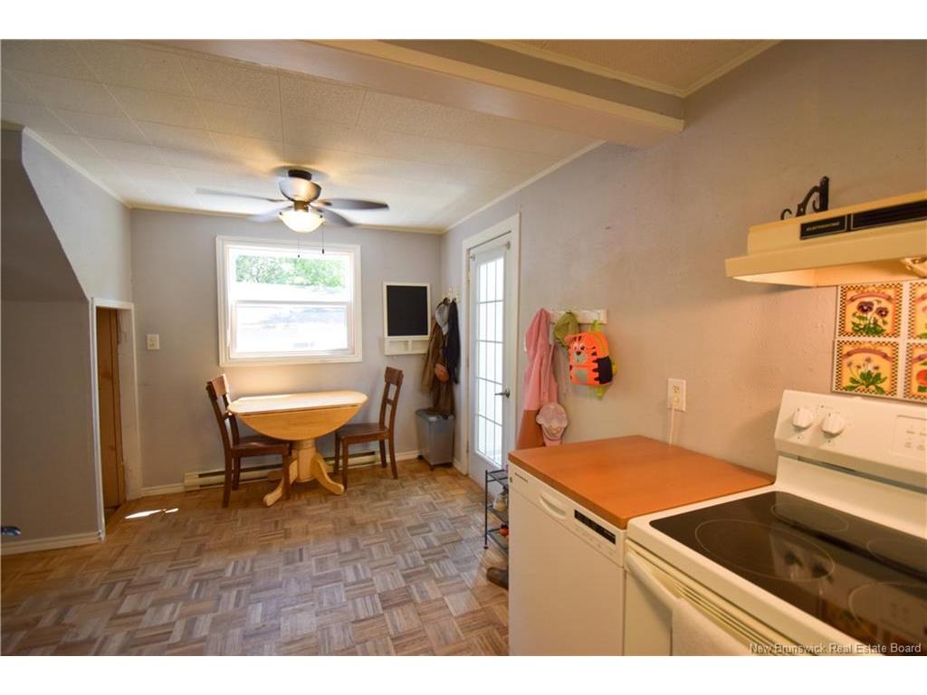 









226


Dumaresq

,
Bathurst,




NB
E2A 1H8

