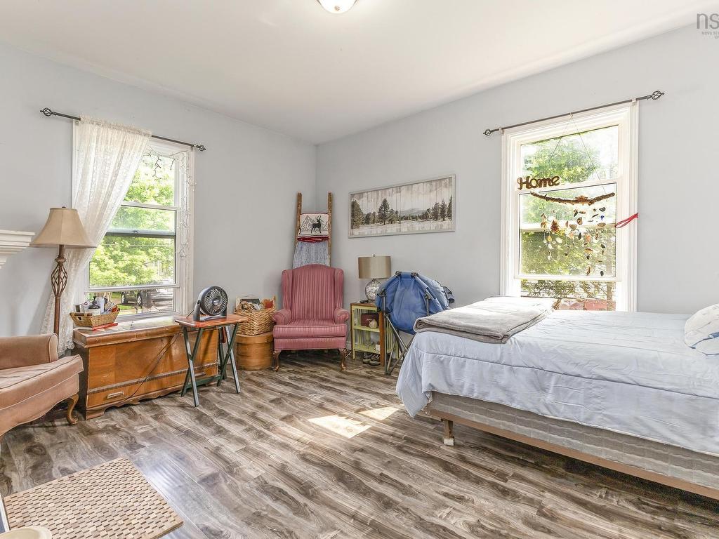 












12 Alice Street

,
Truro,




NS
B2N 2M5

