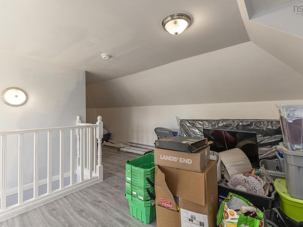 












12 Alice Street

,
Truro,




NS
B2N 2M5

