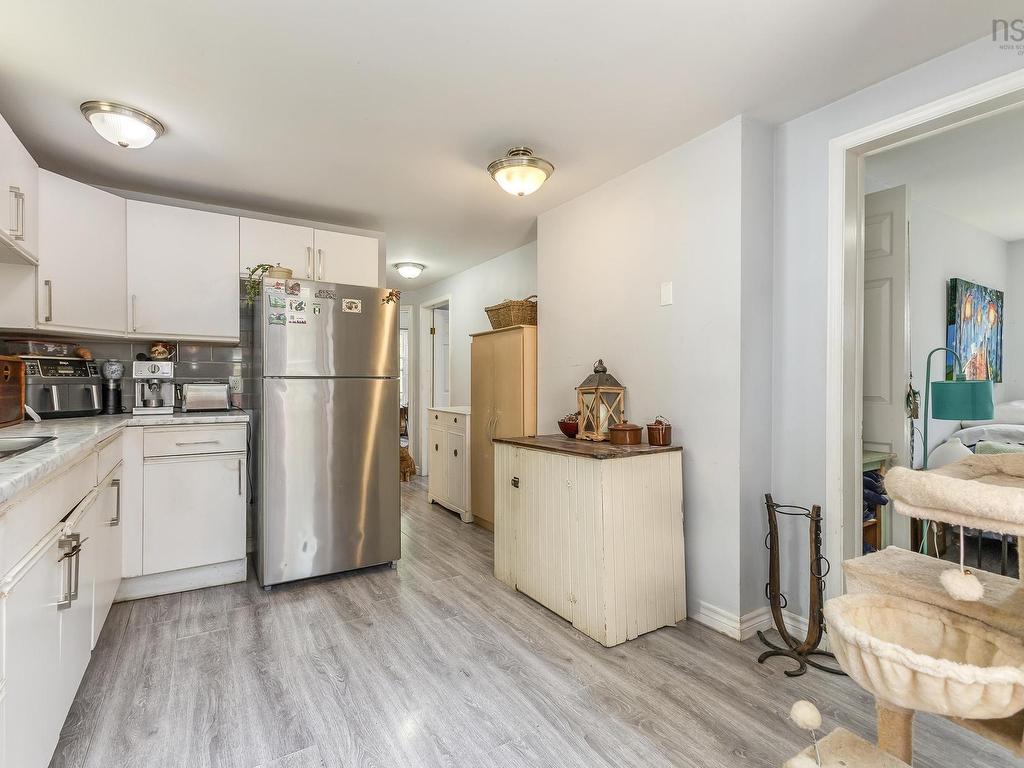 












12 Alice Street

,
Truro,




NS
B2N 2M5

