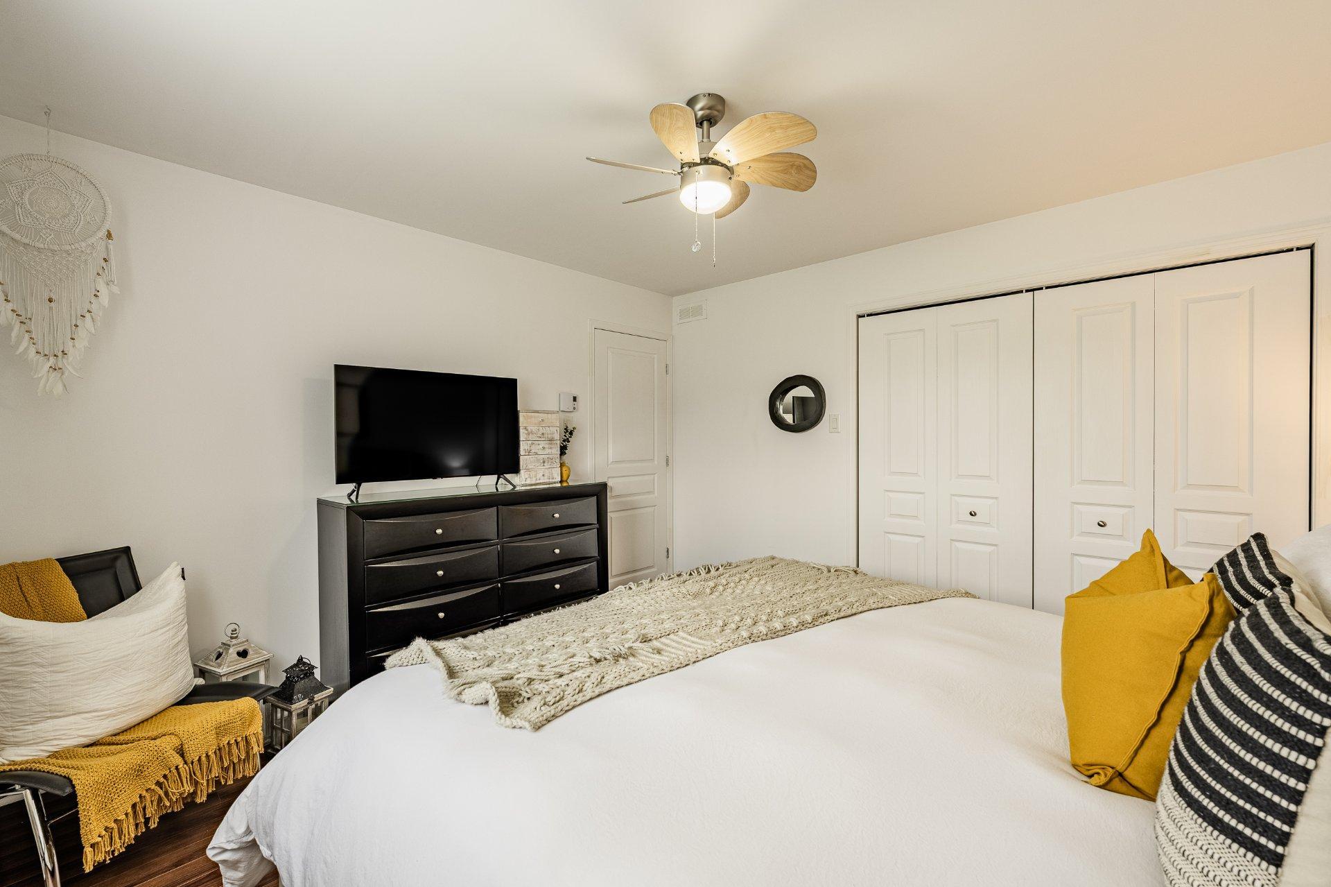 









246


Rue du Cardinal

,
Saint-Amable,




QC
J0L1N0

