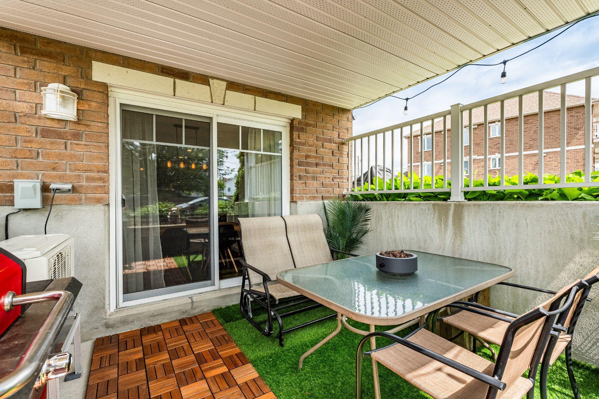 









246


Rue du Cardinal

,
Saint-Amable,




QC
J0L1N0

