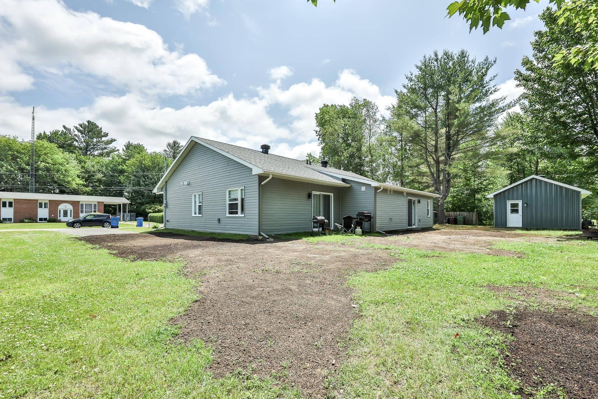 









113


Rue Lanthier

,
Brownsburg-Chatham,




QC
J8G1Z8

