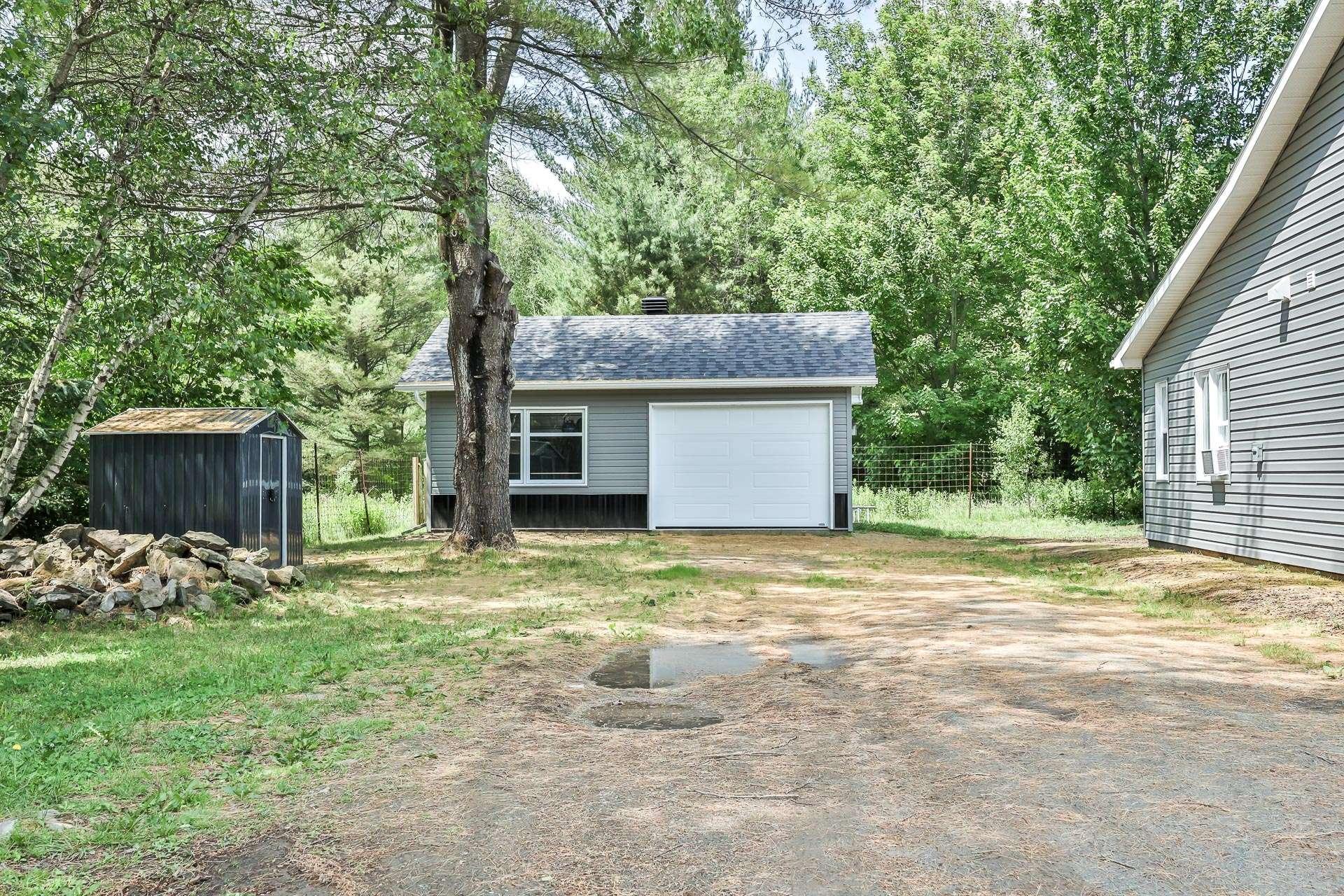 









113


Rue Lanthier

,
Brownsburg-Chatham,




QC
J8G1Z8

