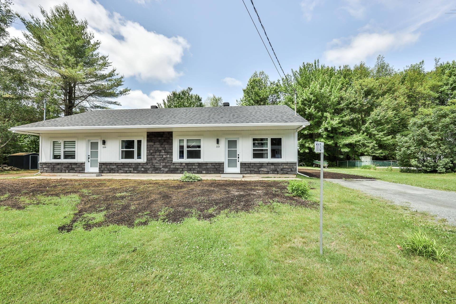 









113


Rue Lanthier

,
Brownsburg-Chatham,




QC
J8G1Z8

