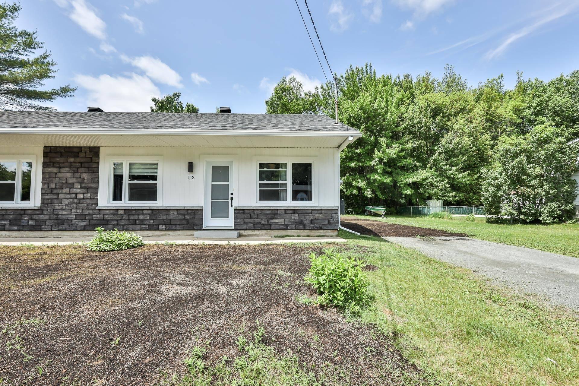 









113


Rue Lanthier

,
Brownsburg-Chatham,




QC
J8G1Z8

