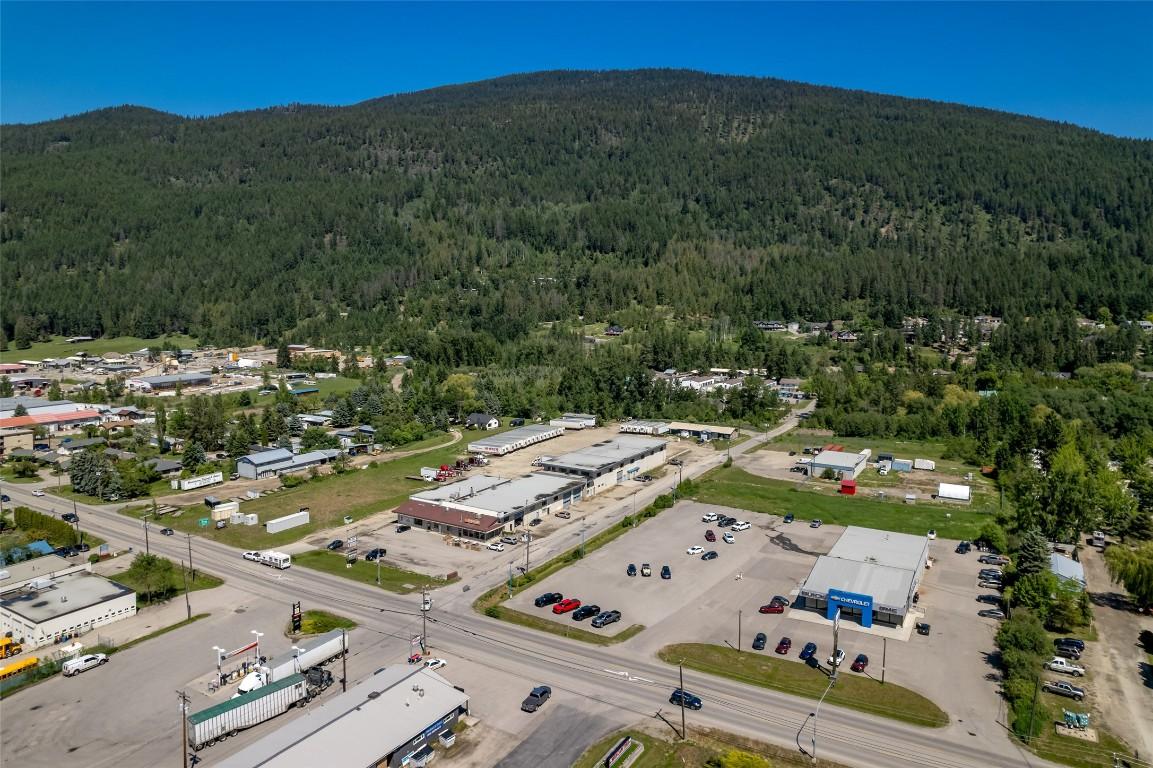 









1420


Northwest

Boulevard,
Creston,




BC
V0G 1B6

