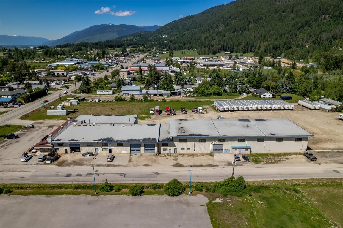 









1420


Northwest

Boulevard,
Creston,




BC
V0G 1B6

