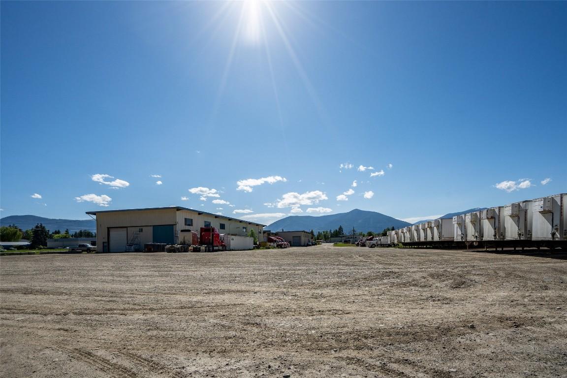 









1420


Northwest

Boulevard,
Creston,




BC
V0G 1B6


