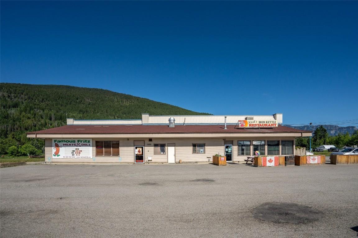 









1420


Northwest

Boulevard,
Creston,




BC
V0G 1B6

