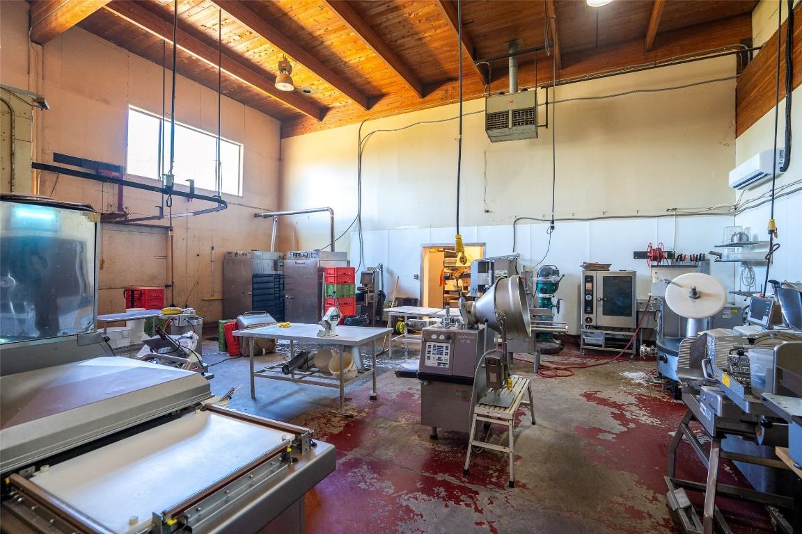 









1420


Northwest

Boulevard,
Creston,




BC
V0G 1B6

