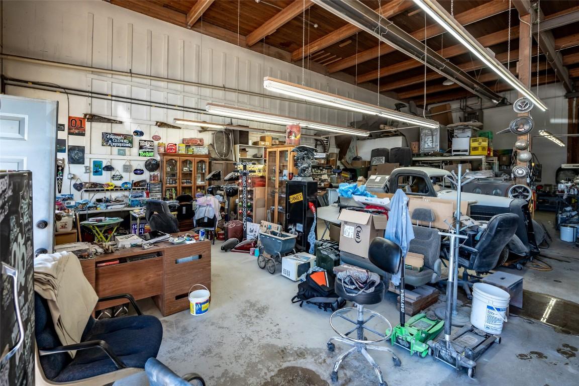 









1420


Northwest

Boulevard,
Creston,




BC
V0G 1B6

